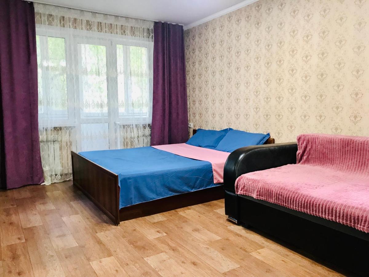 Apartaments In The City Center Karagandy Exteriér fotografie